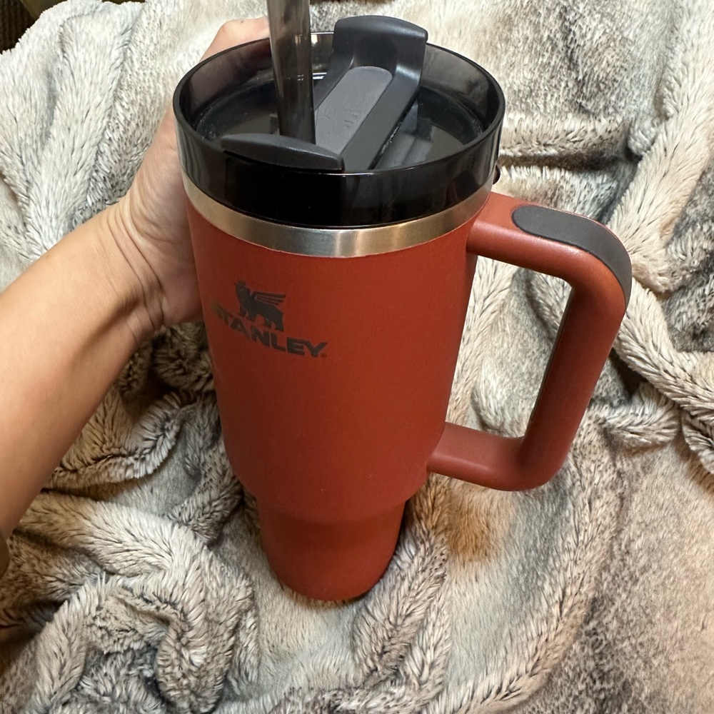 Stanley 40oz Tumbler Matte Rust- Rare